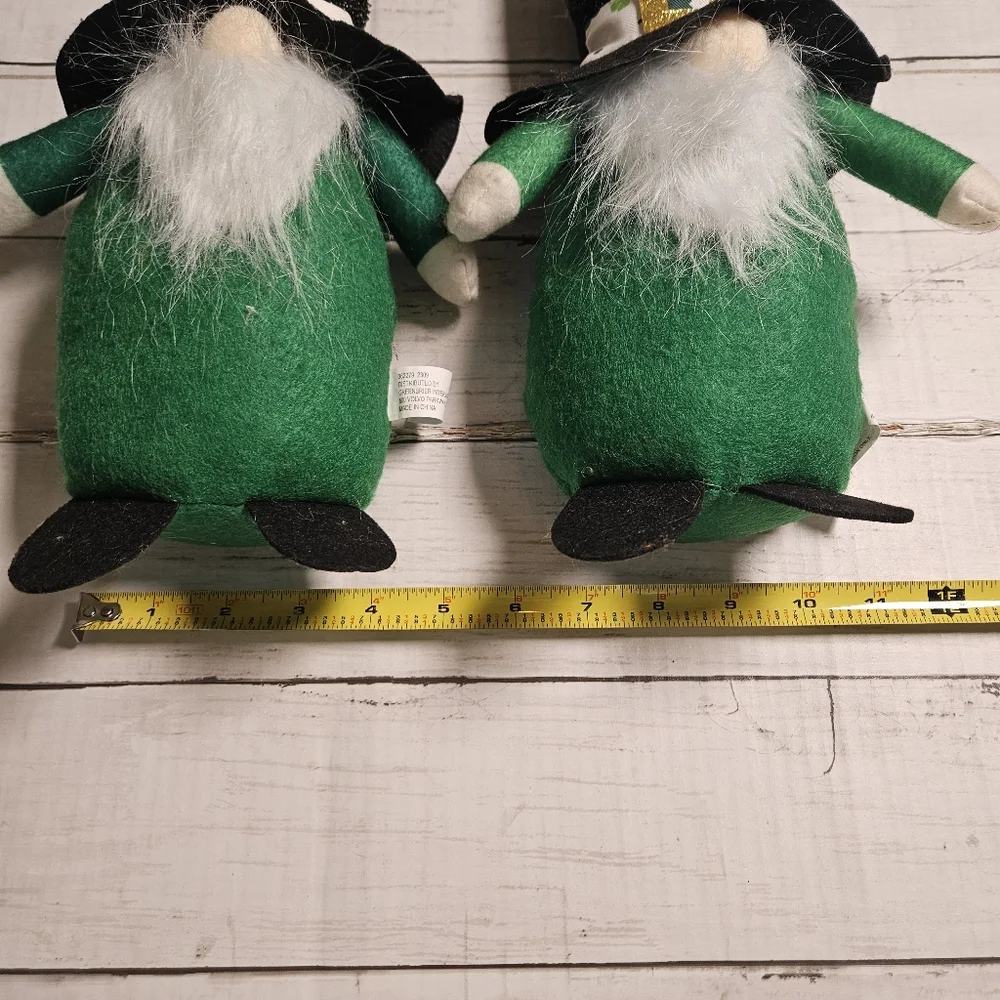 2pc St. Patrick’s Day Plush Munchkin Gnome Set 13